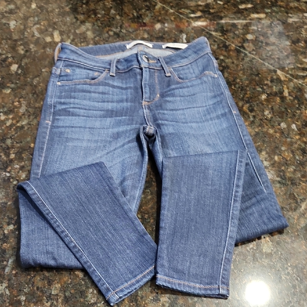 Guess Blue Skinny Jeans with Classic Denim Appeal